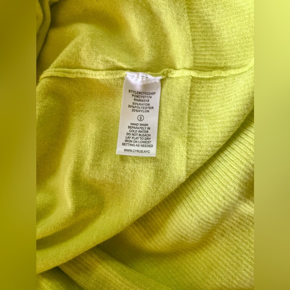 CYRUS Cowl Neck Sweater Lemon Green/Yellow Size Small - Picture 5 of 8
